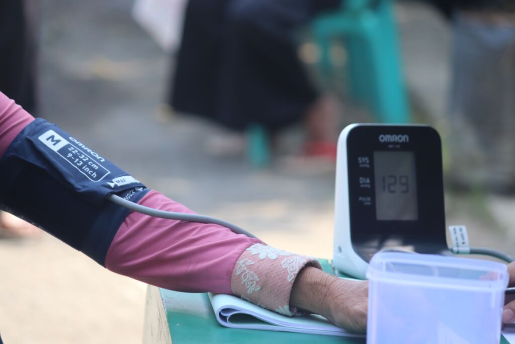 blood pressure monitor for remote patient monitoring